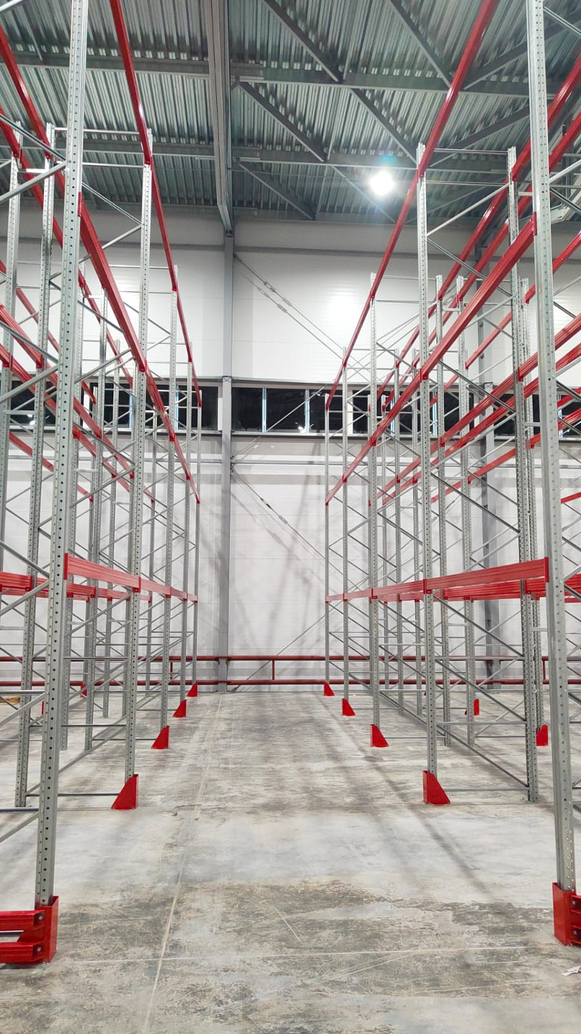 Паллетные стеллажи для хранения комплектующих теплого пола