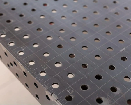 Стол сварочный Keepler-Stan 1450x600x100, 8 мм, с опорами от компании Абсолют