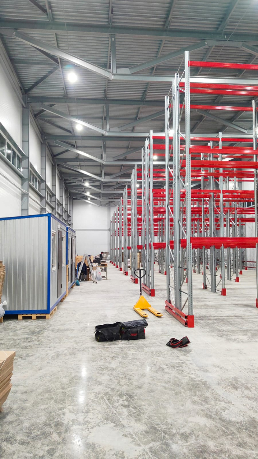 Паллетные стеллажи для хранения комплектующих теплого пола