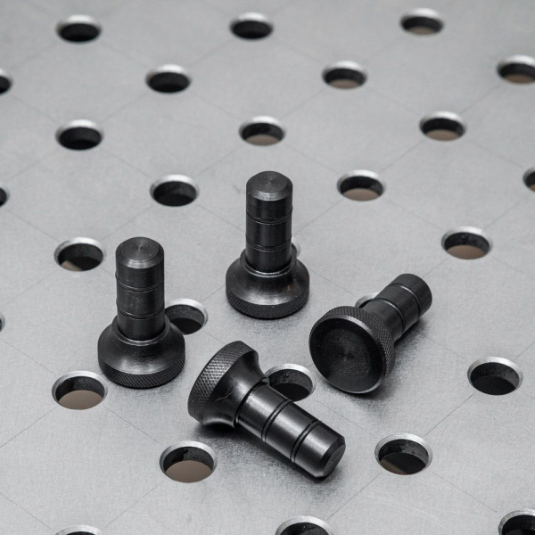 Болт фиксирующий 16х50