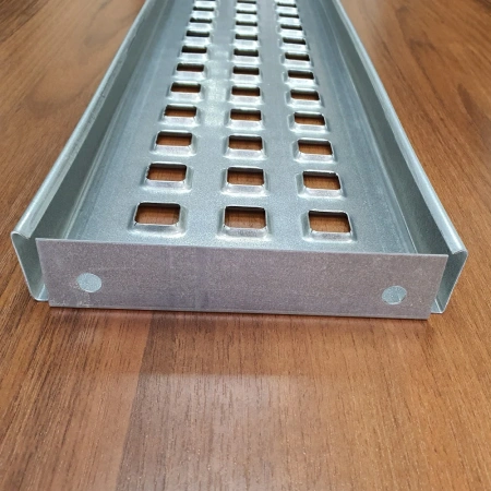 Полка противопожарная с перфорацией от компании Абсолют